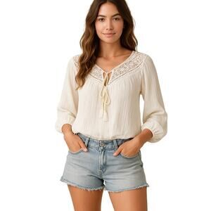 Rock & Republic Bonnaroo Light Wash Denim Shorts Size 2